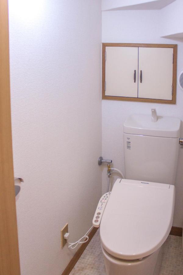 Villa Huge Japanese House - Shibuya 22 Min Direct Train 山手線大塚站走路10分鐘，電車到池袋只要3分鐘，新宿12分鐘，日式獨棟民家風超級大大大房子！