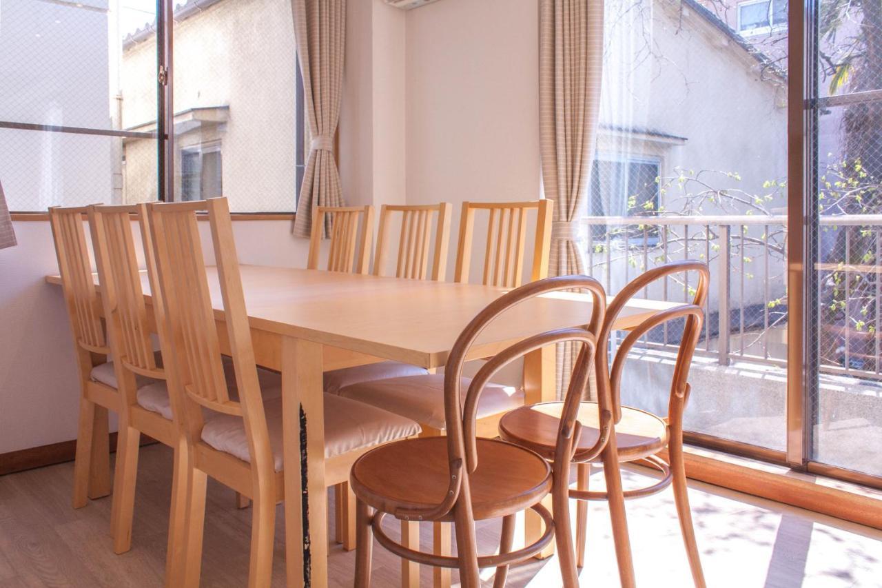 Huge Japanese House - Shibuya 22 Min Direct Train 山手線大塚站走路10分鐘，電車到池袋只要3分鐘，新宿12分鐘，日式獨棟民家風超級大大大房子！ *